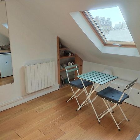 Studio Sous Les Toits Et Mezzanine - Vincennes Esterno foto