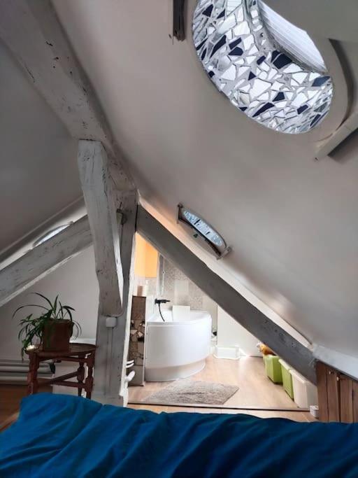 Studio Sous Les Toits Et Mezzanine - Vincennes Esterno foto