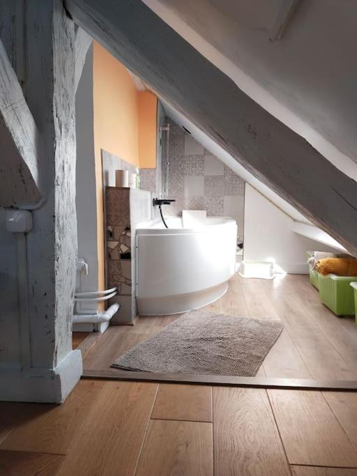Studio Sous Les Toits Et Mezzanine - Vincennes Esterno foto
